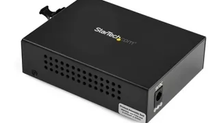 Медиаконвертер StarTech.com Gigabit Ethernet - Компактный, Multi-mode LC 850нм, до 550м (MCM1110MMLC)