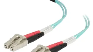 Кабель оптоволоконный C2G LC-LC OM4 Duplex Multimode 1м Aqua - 40 Гбит/с